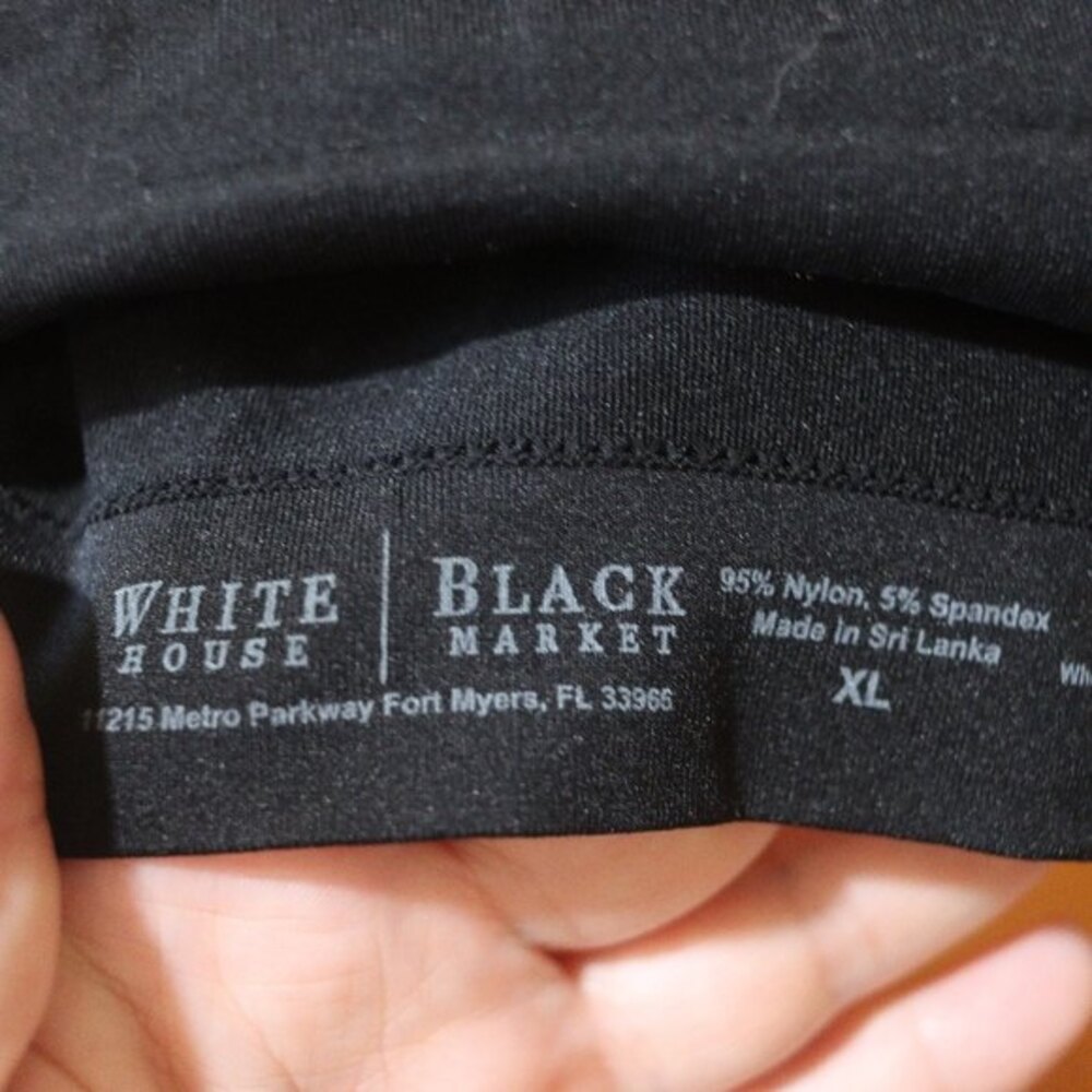 White House Black Market Black Athletic Tagless Tank Top XL - Picture 8 of 8